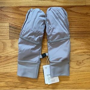 Lululemon NWT Run Fast Gloves Dark Chrome / Silver Ice XS/S